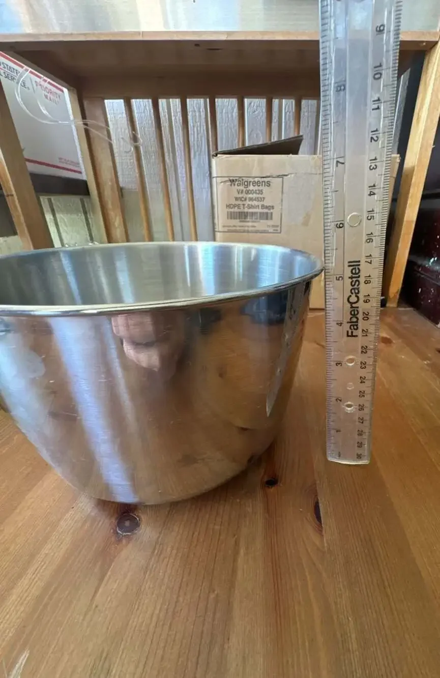 Unbranded Stainless Steel Mixing Bowl 8 Inch